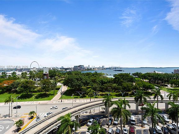 4th image of 50 Biscayne Blvd APT 902