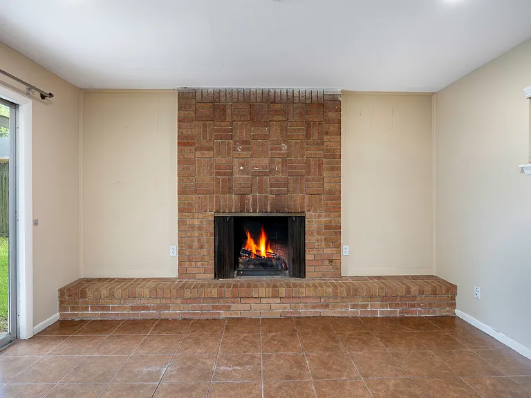 2 Circle Dr — Photo 28