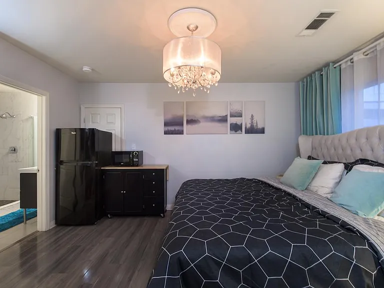 2214 W Verdugo Ave #B — Photo 3