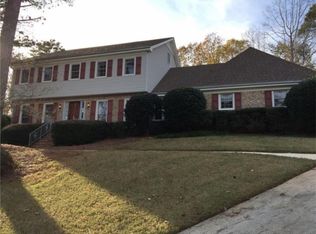 5240 Wynterhall Dr, Atlanta, GA 30338