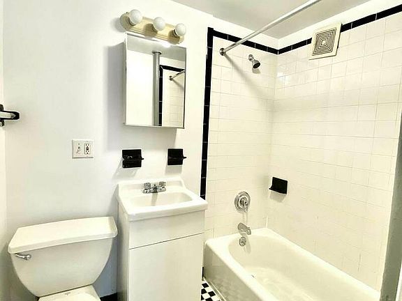5th image of 337 E 6th St #6A