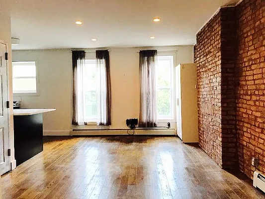 Rented by Superior Homes | media 11