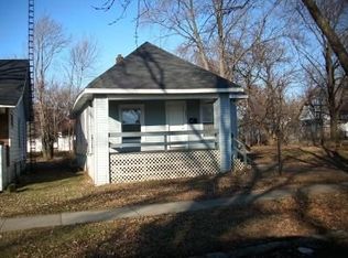 1271 E Oak St, Kankakee, IL 60901