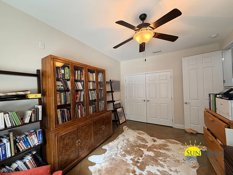 249 Beachview Dr — Photo 5