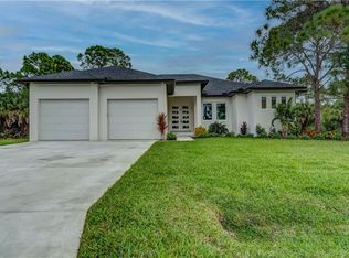 258 Tournament Rd, Rotonda West, FL 33947