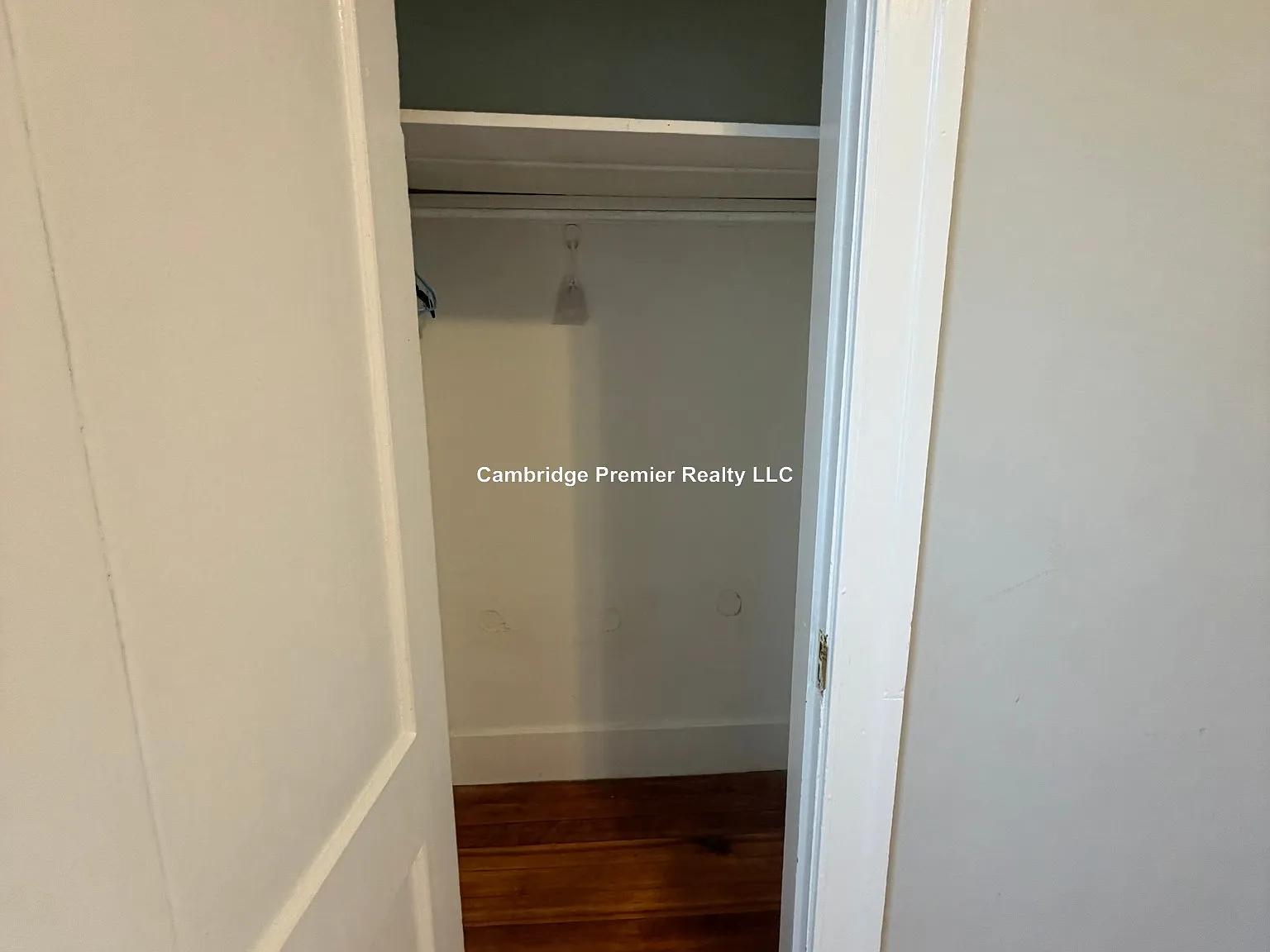 15 Waldo Ave — Photo 4