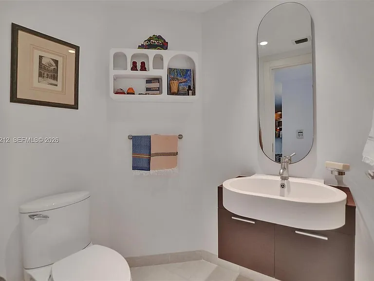 2627 S Bayshore Dr #506 — Photo 12