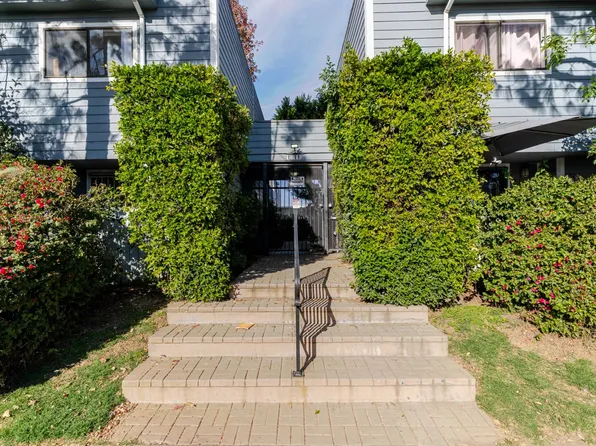 15113 Saticoy St APT 16, Van Nuys, CA 91405