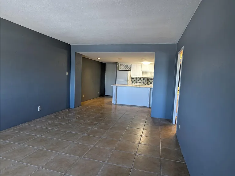 7520 Hornwood Dr #402 — Photo 24