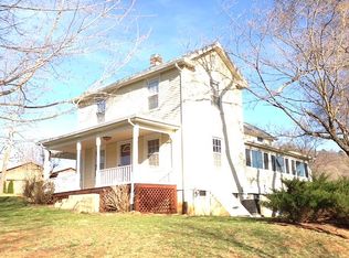 1166 Thoroughbred Xing, Bedford, VA 24523