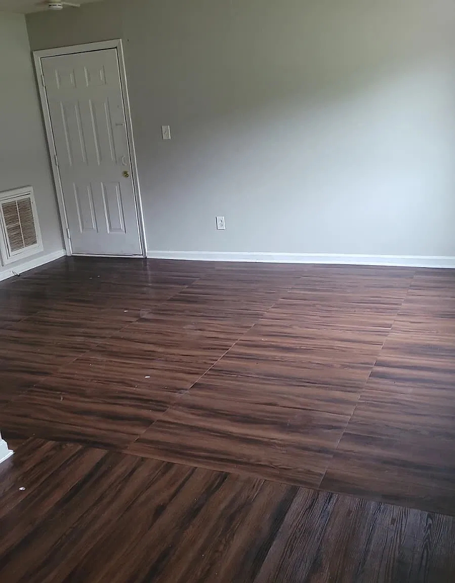 2 bed, 650 sqft, $900 — Photo 2