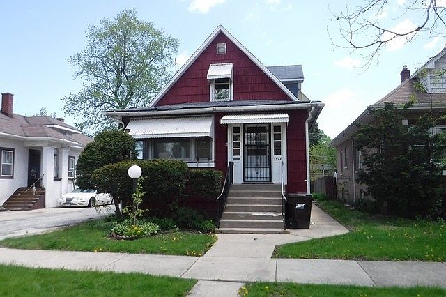 1st image of 1917 S 6th Ave