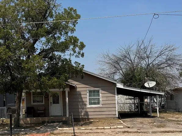 34 W 12th St, San Angelo, TX 76903
