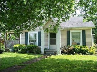 407 W 1st St, Ripley, MS 38663