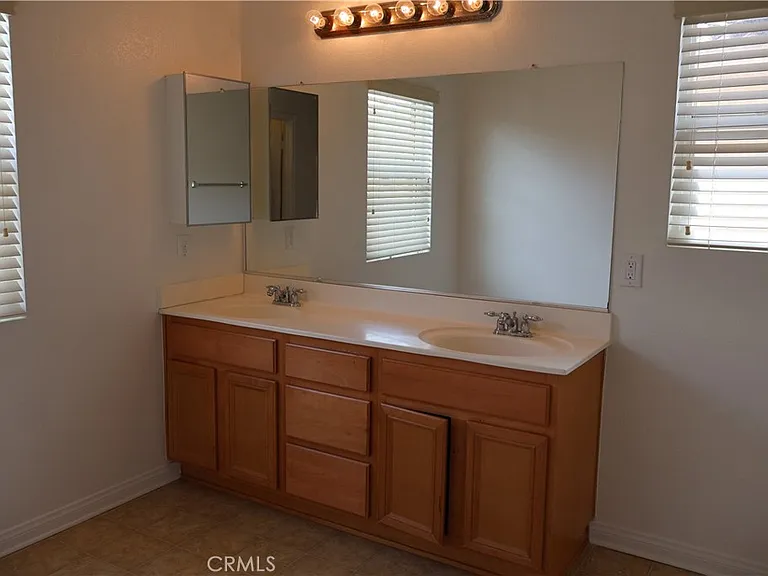 45010 Promise Rd — Photo 37