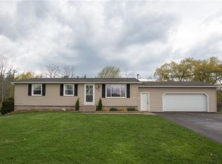 5970 Chili Riga Center Rd, Churchville, NY 14428