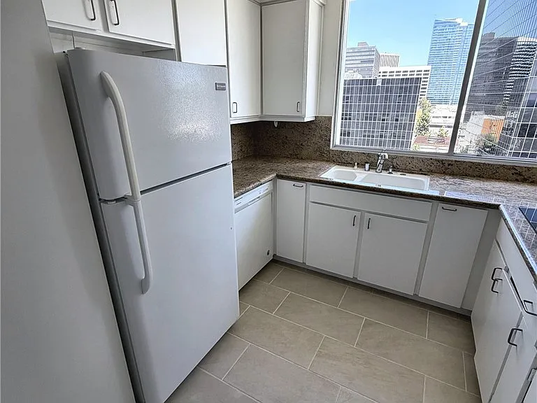 2160 Century Park E #1101 — Photo 17