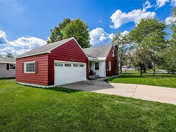 2nd image of 1614 N Madison St