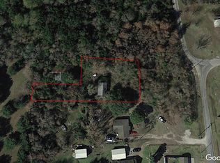 19 Whispering Pines St, High Island, TX 77623