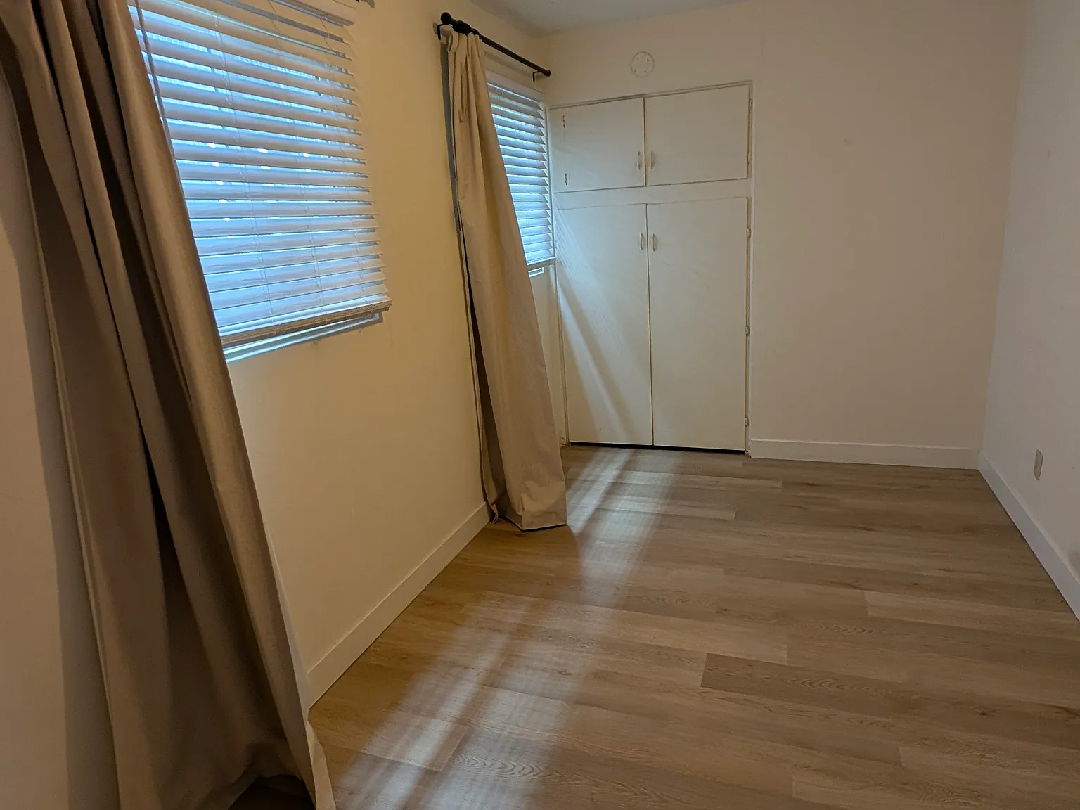 2 bed, 1300 sqft, $1,400 — Photo 4