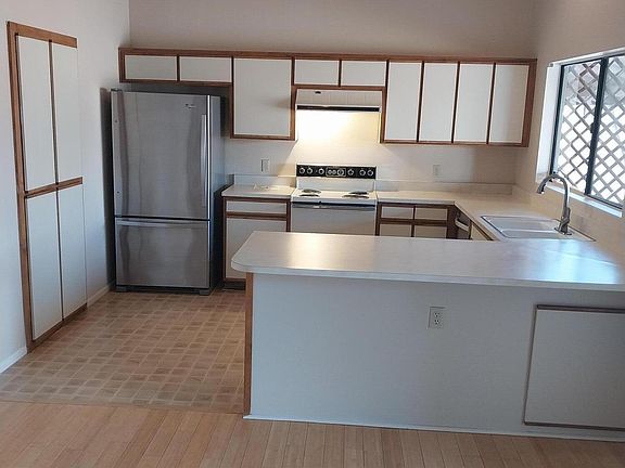 4th image of 4848 W Hardy Rd