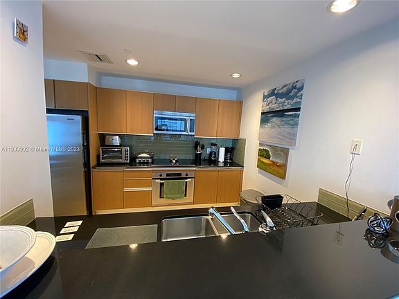 5th image of 1060 Brickell Ave APT 3701