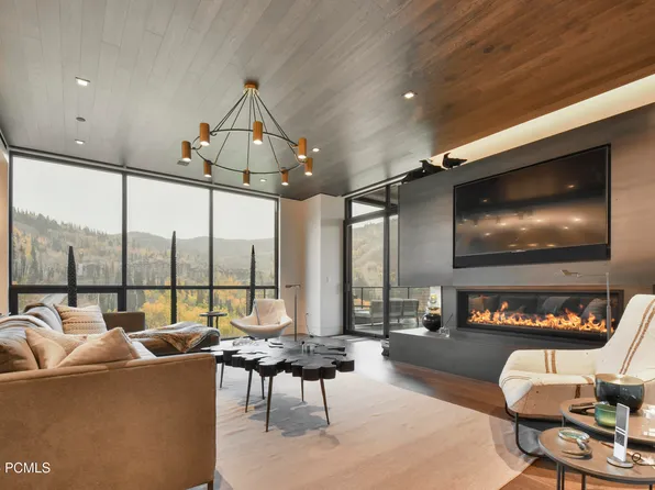 8910 Empire Club Dr #201, Park City, UT 84060