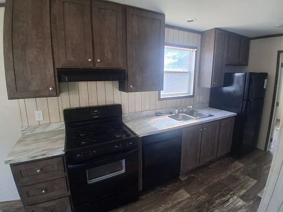 2nd image of H3 Trailerville Ct
