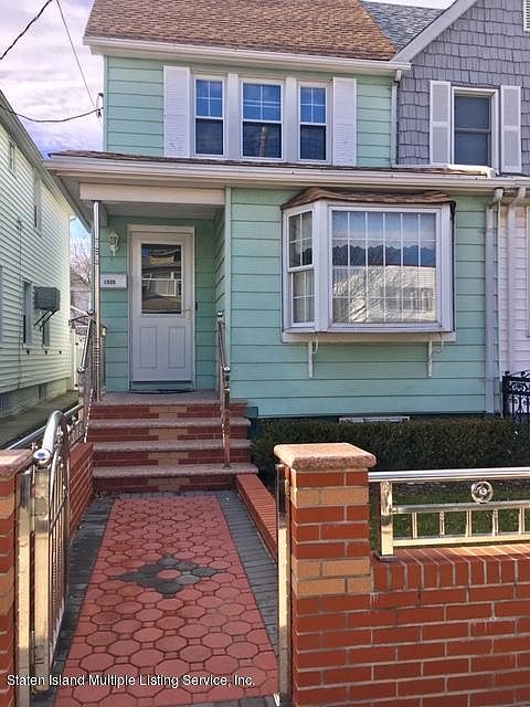 1st image of 1520 E 54th St