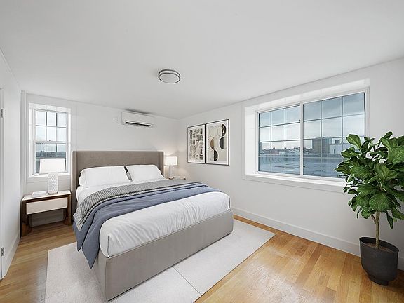 4th image of 9002 Queens Blvd APT 525