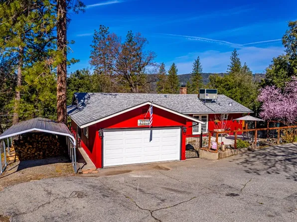 43071 Country Club Dr, Oakhurst, CA 93644