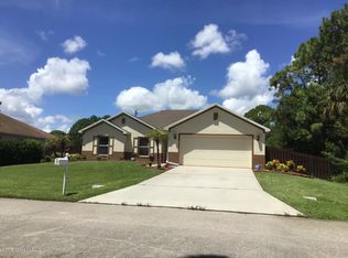 466 Carolina Ave NW, Palm Bay, FL 32907