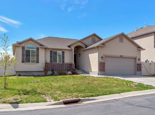 8833 W Robie Ln, Magna, UT 84044