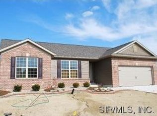 6967 Magona Ct, Maryville, IL 62062