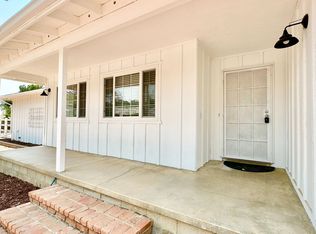 2200 E Alvarado St, Fallbrook, CA 92028