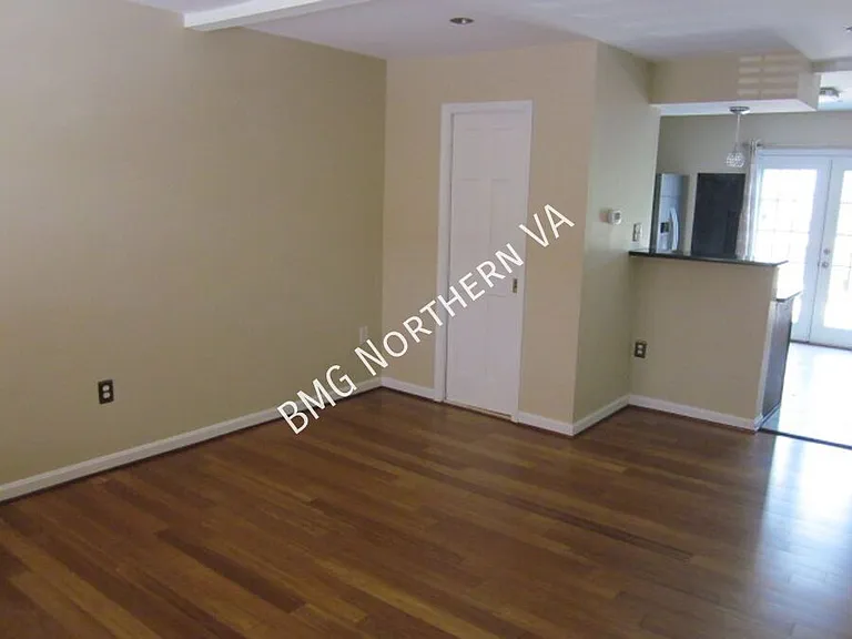 14306 Newbern Loop — Photo 9