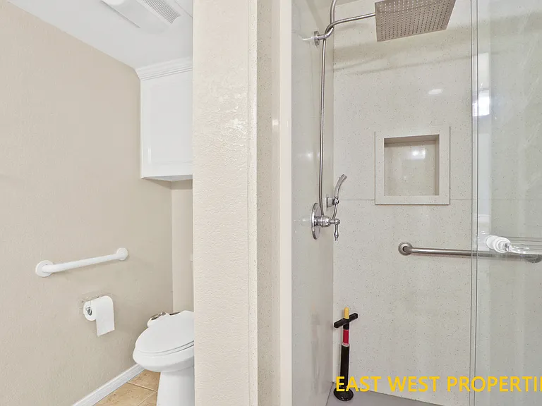 2409 Sommerset Dr — Photo 19