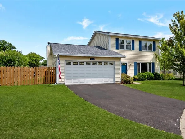 368 Laguna Ct, Carol Stream, IL 60188