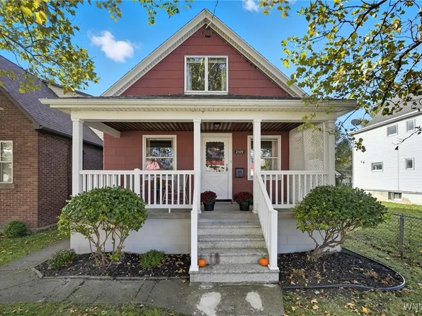 2519 Welch Ave, Niagara Falls, NY 14303