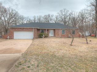 2253 S Beau Ln, Joplin, MO 64801