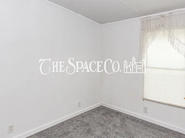 255 Mitton Rd — Photo 12