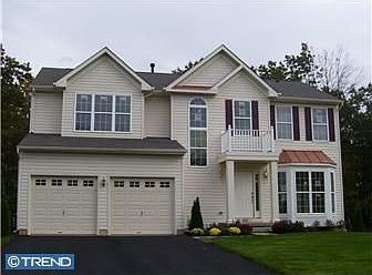 Home for Sale in WILLIAMSTOWN, NJ $319,900