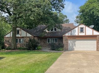 10195 Tabler Rd, Morris, IL 60450