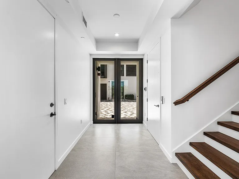 11505 Old Ocean Blvd — Photo 8