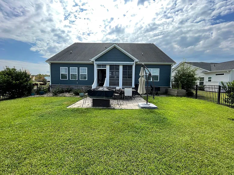 1351 Ogelthorp Dr NW — Photo 49