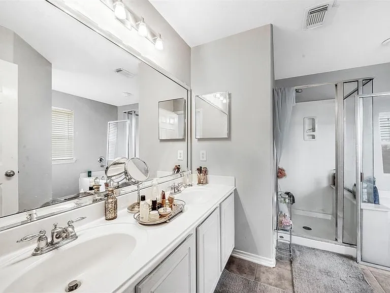 25214 Finchgrove Ln — Photo 18