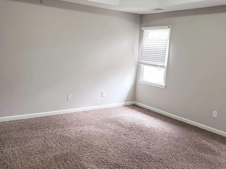 1352 Hearthstone Way NW — Photo 24