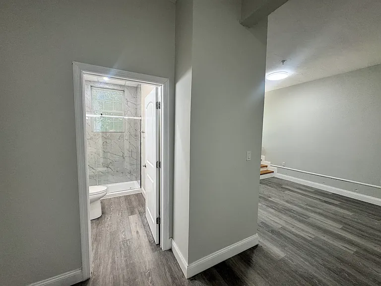 7 McCabe Ct #1 — Photo 6