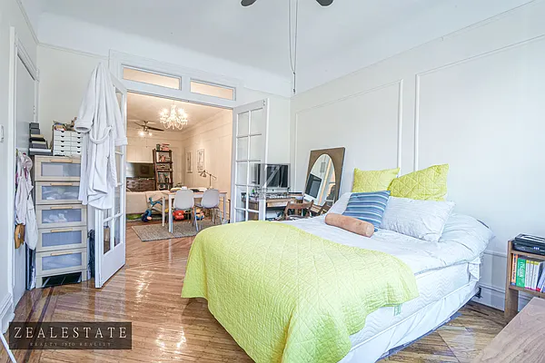 Rented by ZealEstate Group Inc | media 14