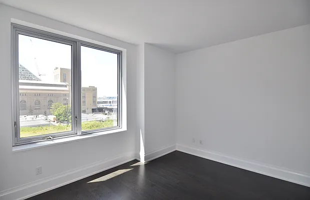 Rented by BLU Real Estate | media 31